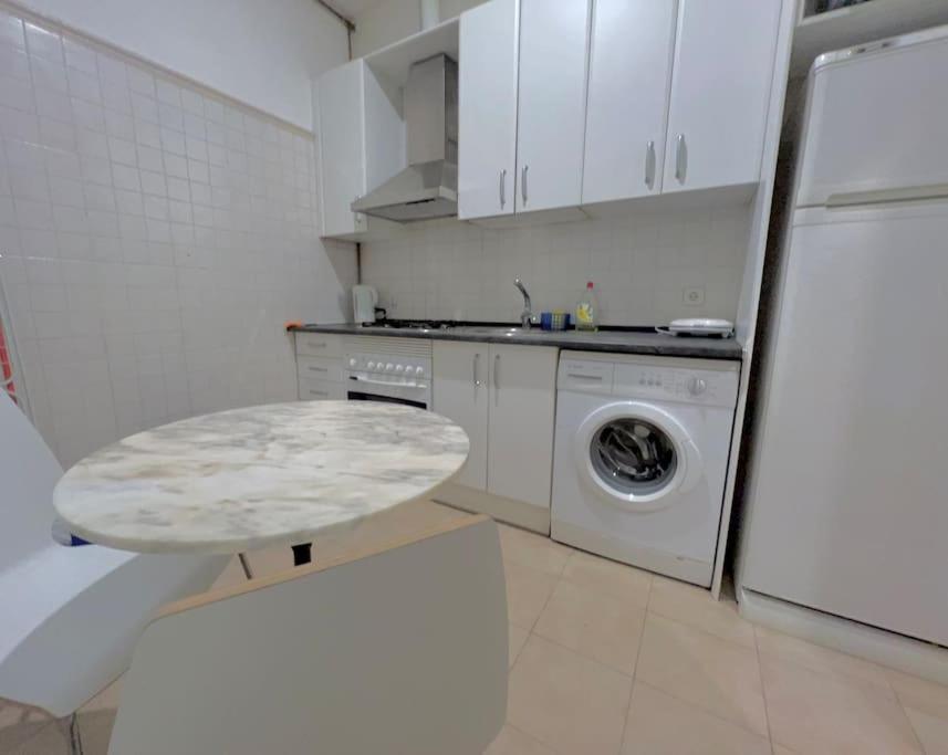 Alojamiento Entero Centro: Piso . Chueca Lägenhet Madrid Exteriör bild